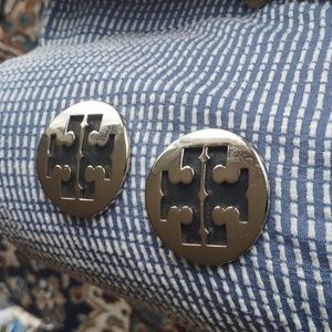 2 Tory Burch shoe medallions
